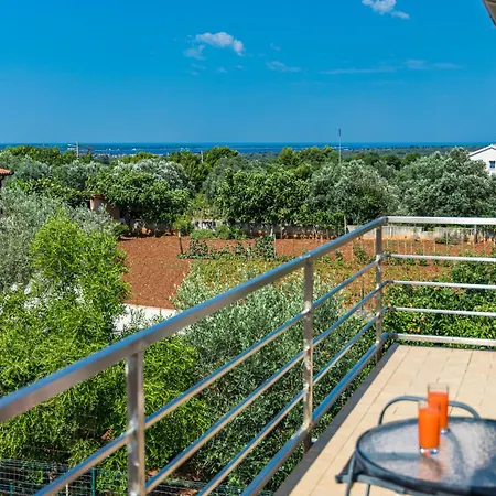 Apartment Vito Near Pula - Balcony, Sea View