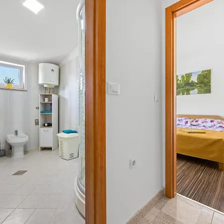Apartment Vito Near Pula - Balcony, Sea View